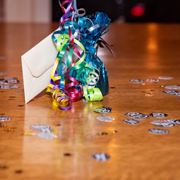 Meet your Posher, Cassell - Picture 2 of 2